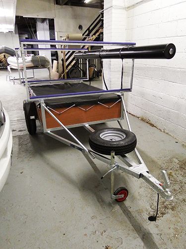 Custom Trailer >